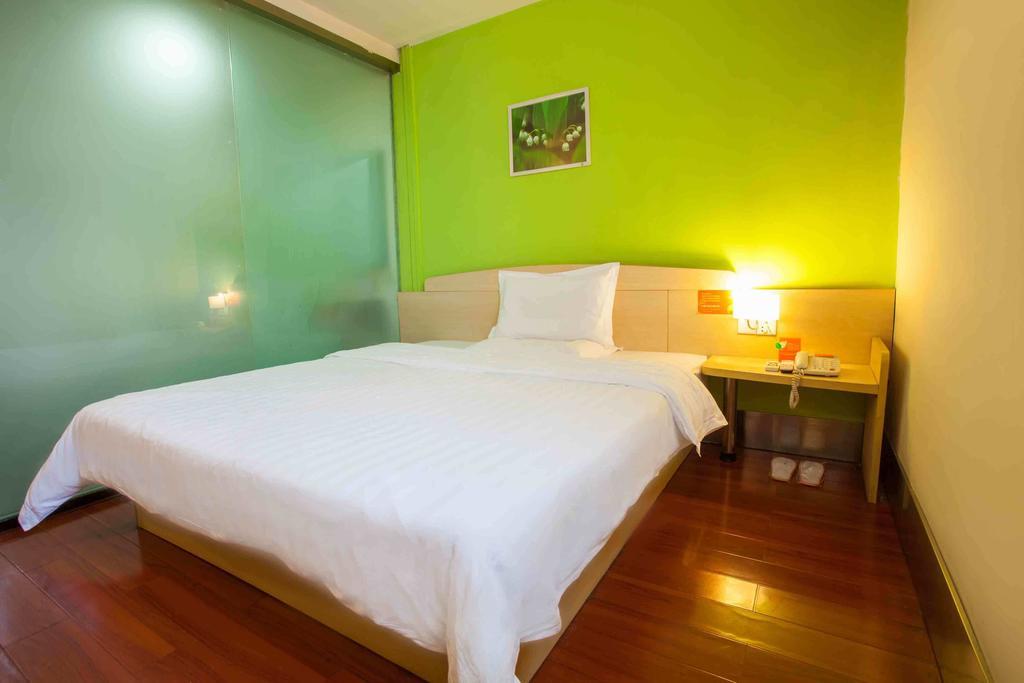 7Days Inn Shenzhen Da Fen You Hua Cun Bilik gambar