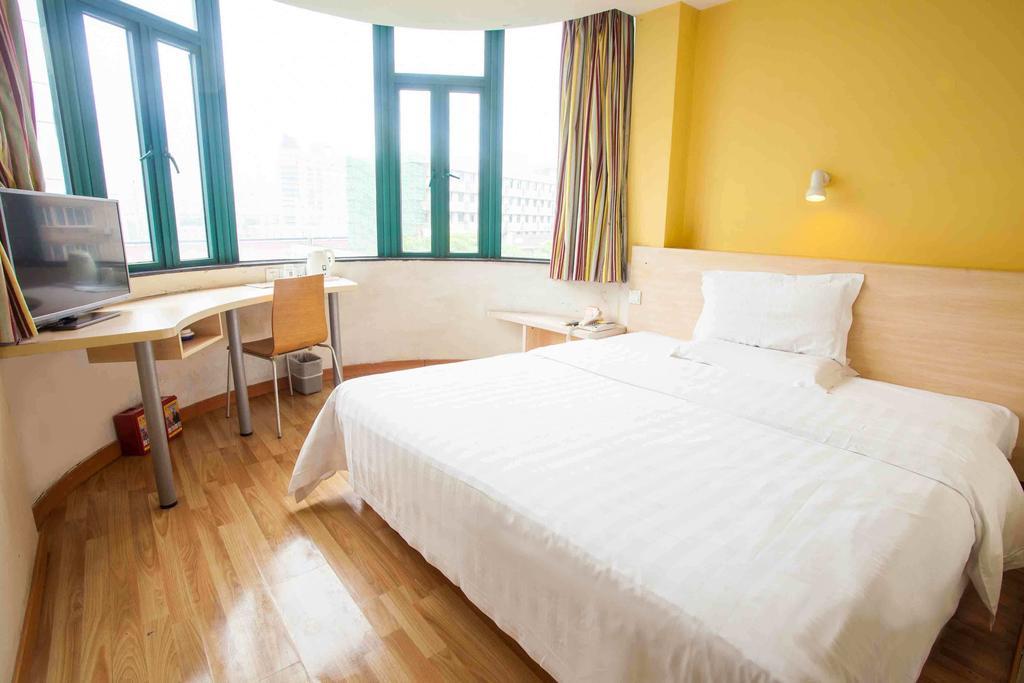 7Days Inn Shenzhen Da Fen You Hua Cun Bilik gambar